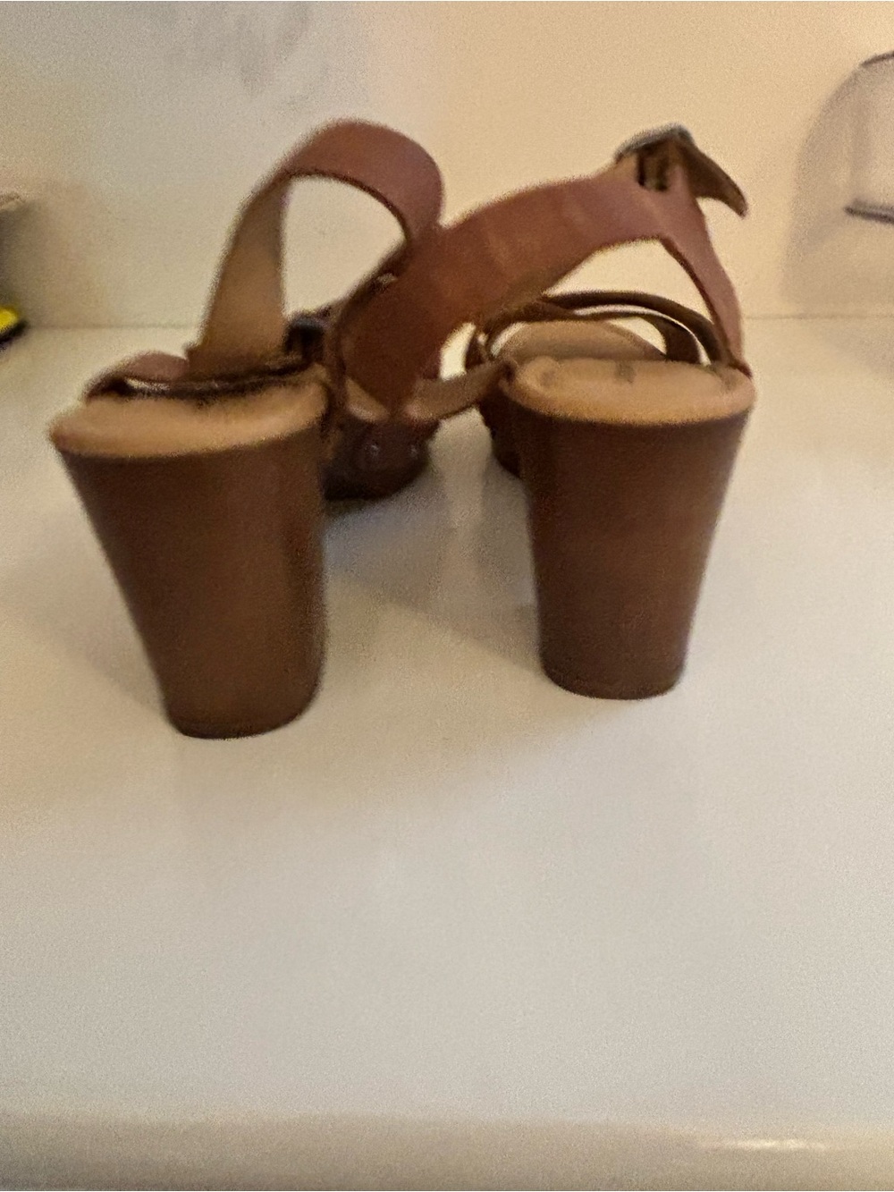 Lucky Brand Women's Brown Strappy Platform Sandals - Classic Comfort - Picture 3 of 7